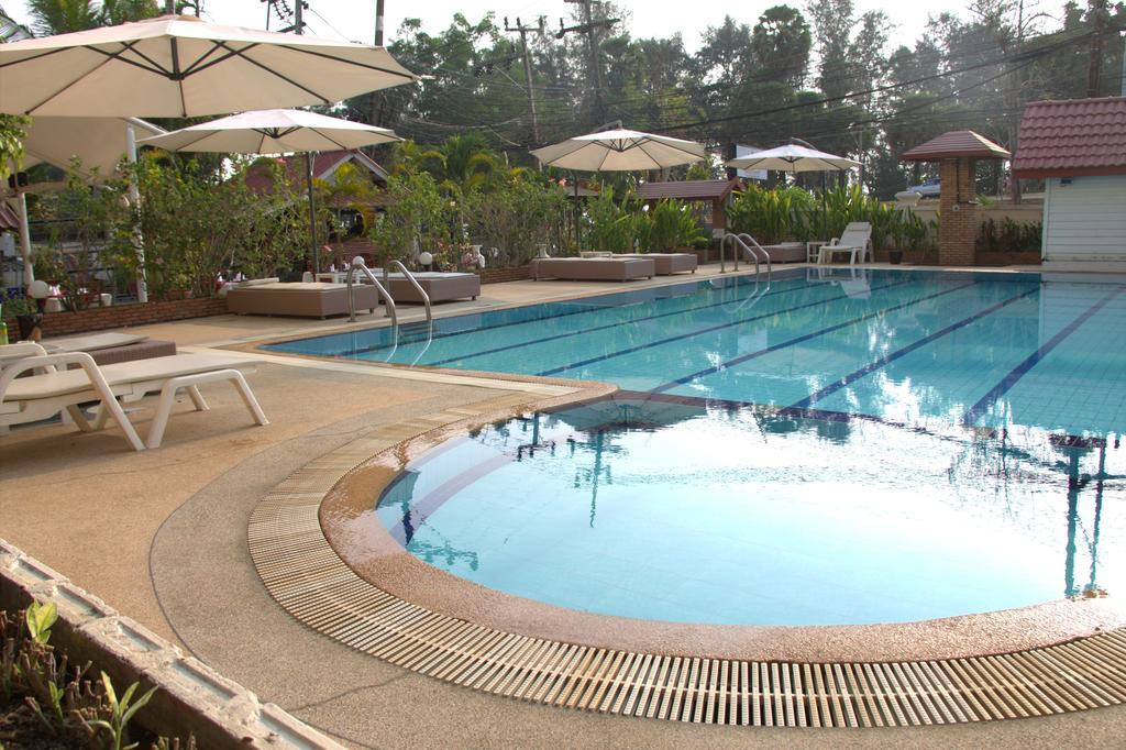 Surin Sweet Hotel Dış mekan fotoğraf